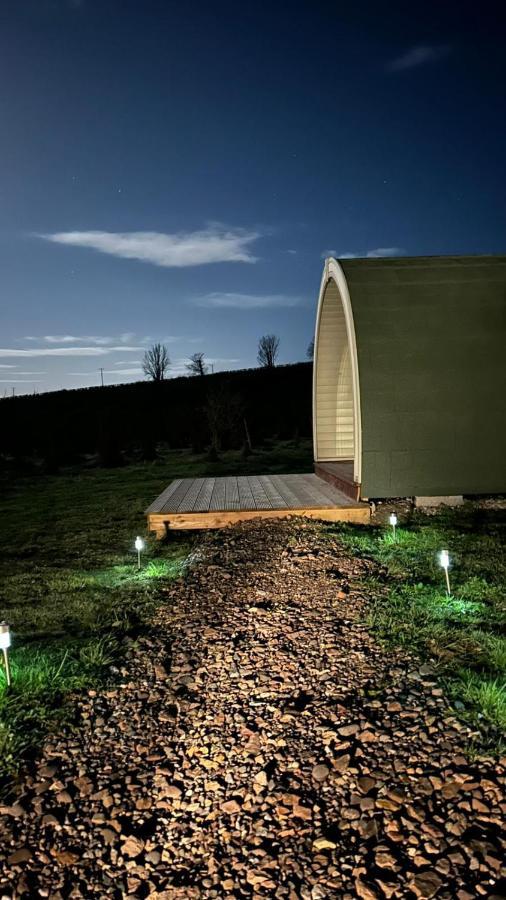 Hotel Orchard Luxe Glamping Pod Dungannon Esterno foto